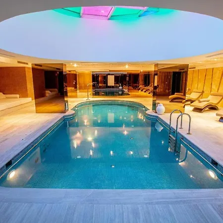 Diamond Of - Luxury Oceanfront *