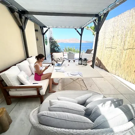 Diamond Of - Luxury Oceanfront Hotel *
